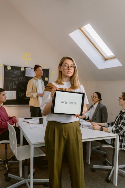 Contenedores modulares de acero en un entorno industrial